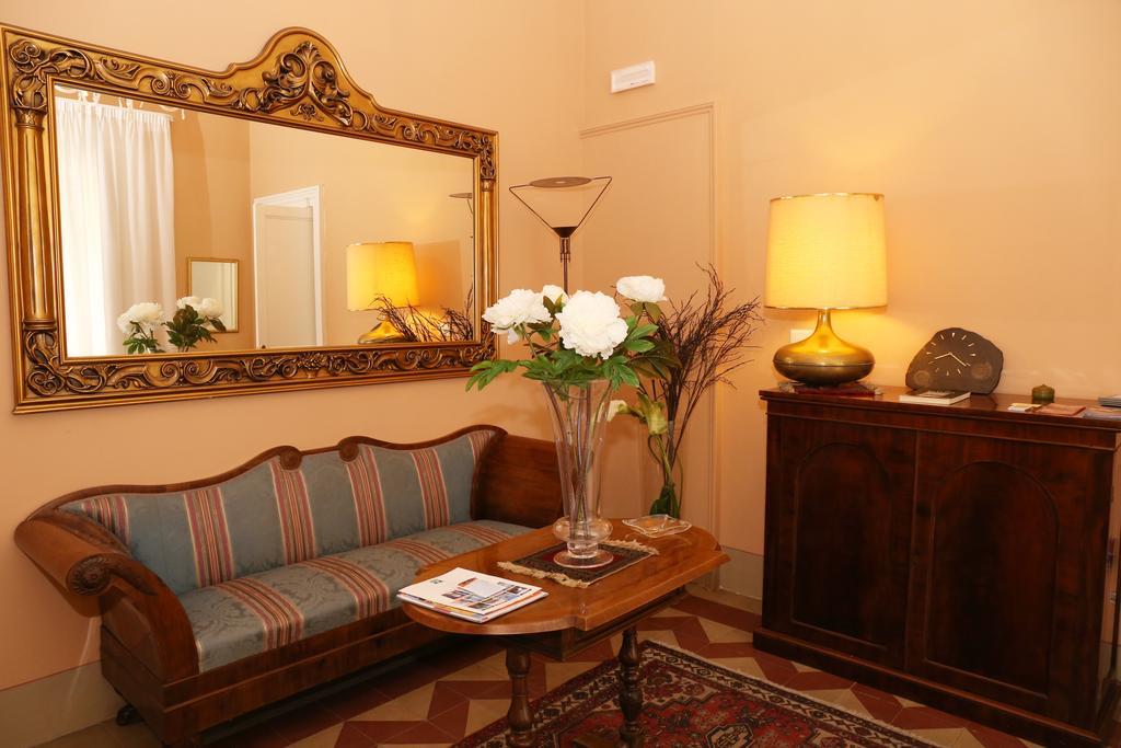 Casa Elide Bed & Breakfast Catania Bagian luar foto