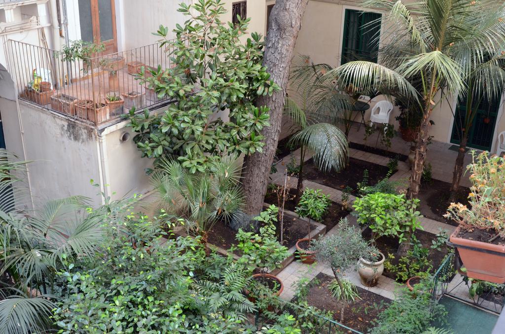 Casa Elide Bed & Breakfast Catania Ruang foto