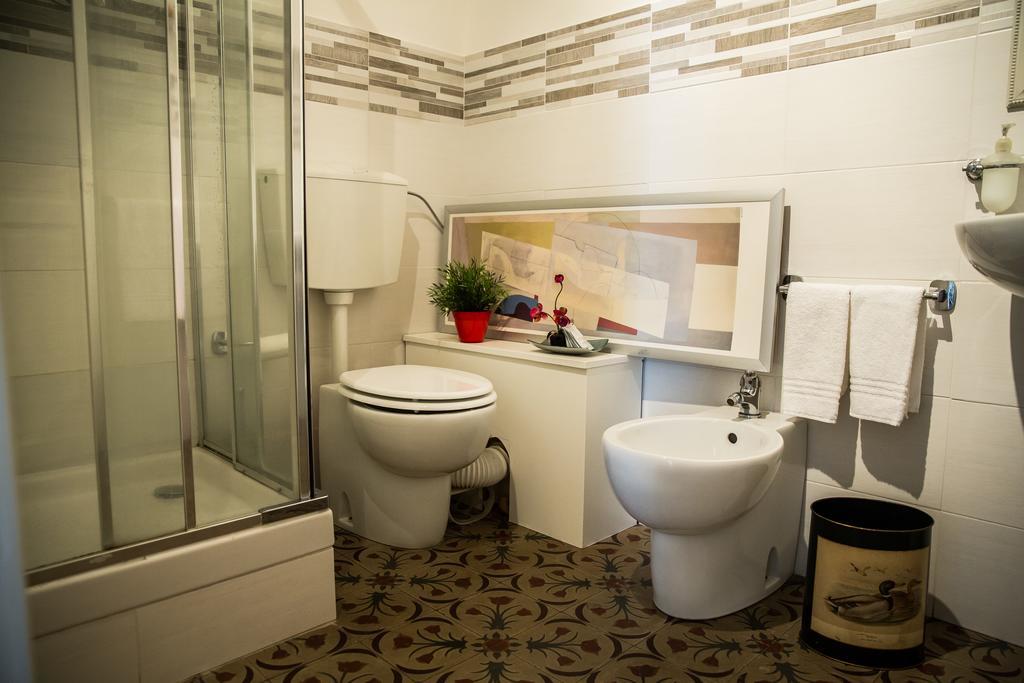 Casa Elide Bed & Breakfast Catania Bagian luar foto