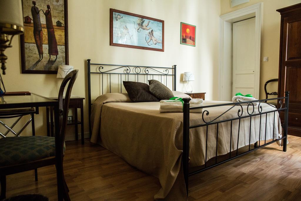 Casa Elide Bed & Breakfast Catania Bagian luar foto